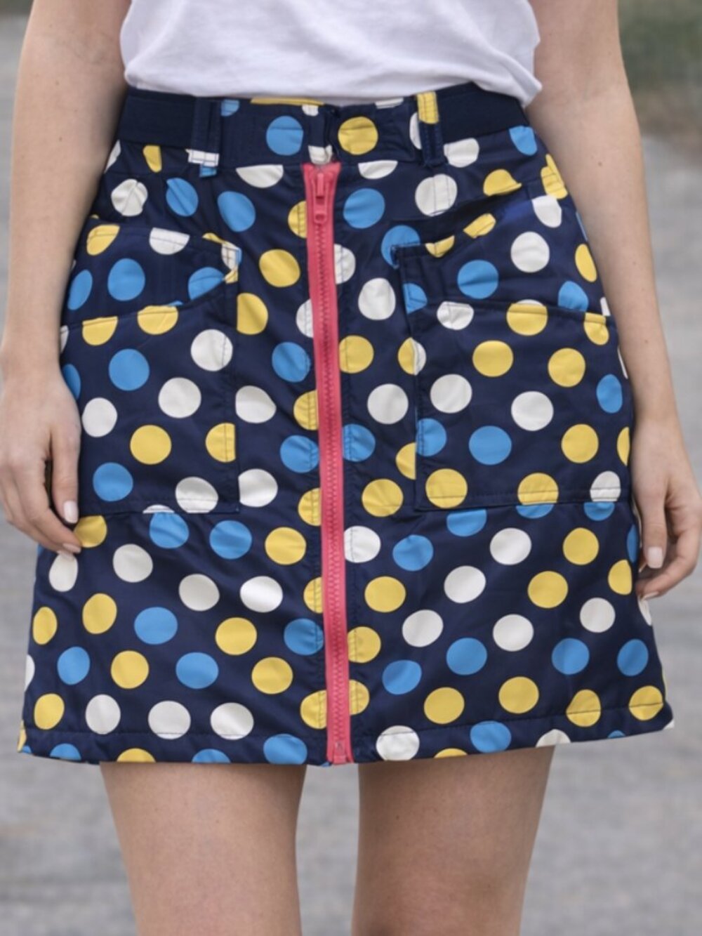 Penfold Polka‑Dot Skirt – Women’s Size 75 (Approx. US 6–8)